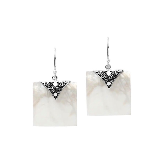Jewelry - Sterling Silver Square Shape Pearl earrings